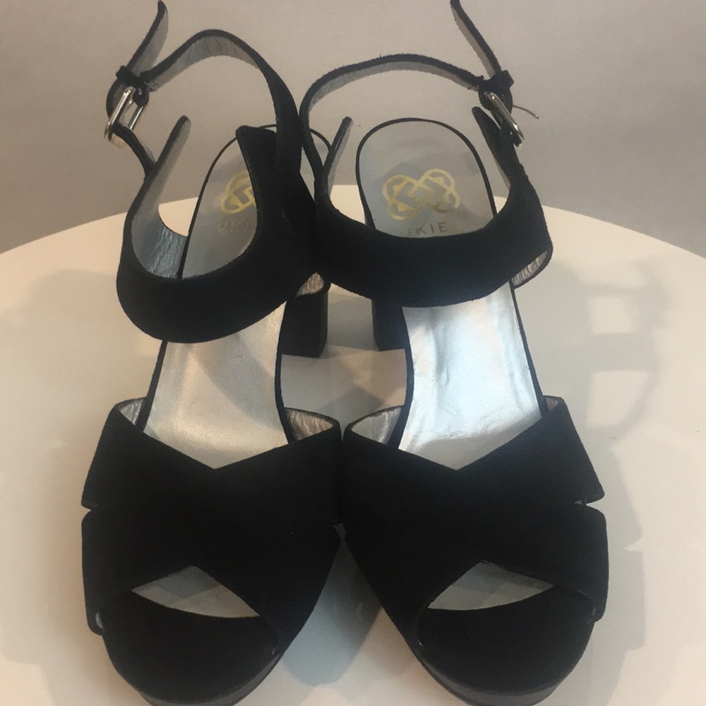 Ukies Black Platform Shoes